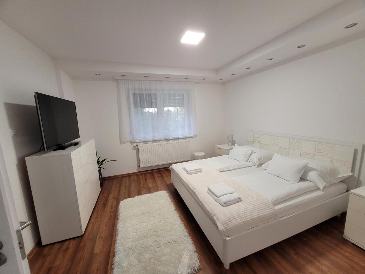 Mátrix apartman Bekescsaba Exterior foto
