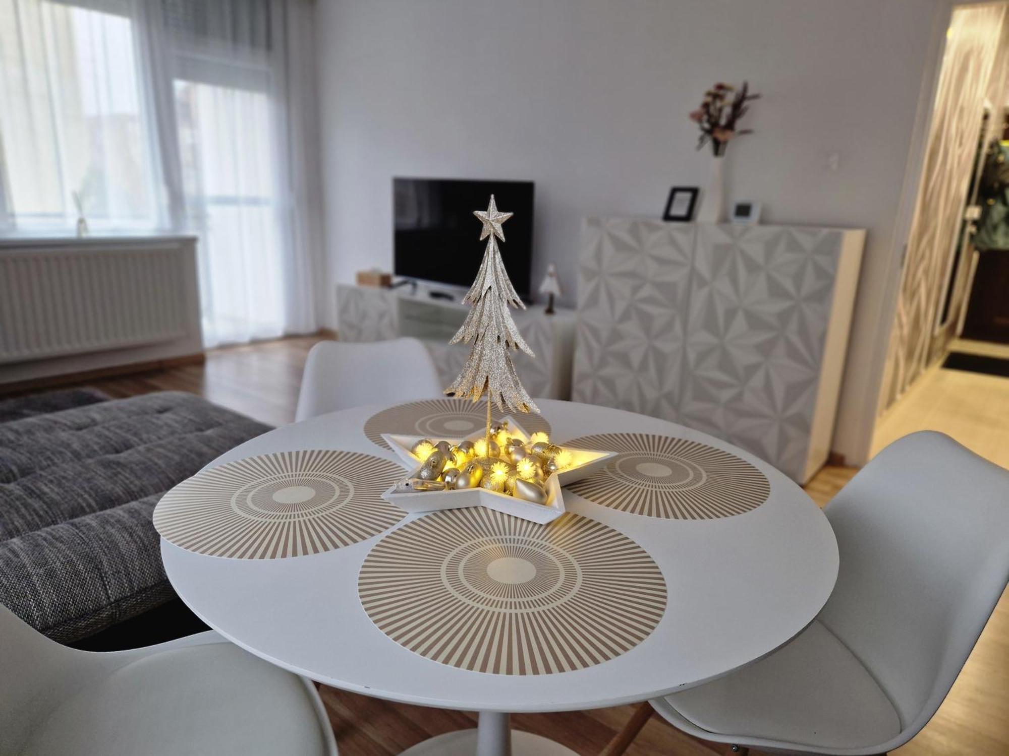 Mátrix apartman Bekescsaba Habitación foto